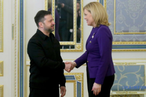 Zełenski na spotkaniu z Klöckner: Niemcy zaplanowały rekordowe wsparcie dla Sił Zbrojnych Ukrainy w tym roku

