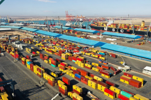 Ірак призупинив роботу нафтових терміналів після атаки Ірану на танкери