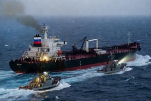 La flotte fantôme sous pavillon russe intensifie ses menaces hybrides contre l'Europe