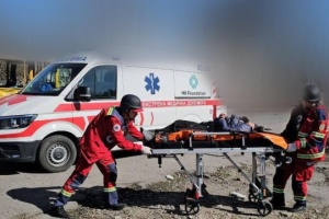 Pluie de feu sur Kherson : un mort et des dizaines de blessés dans des attaques délibérées contre les civils