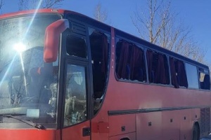 Росіяни атакували дроном рейсовий автобус на Харківщині - двоє загиблих, є постраждалі
