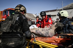 Guerre en Ukraine : Une femme tuée et deux autres blessées dans une frappe russe sur Zaporijjia