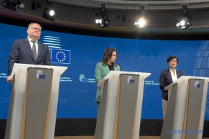 Усі шість кластерів переговорів про вступ України до ЄС неофіційно відкриті - Кос