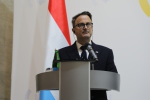 Путін «їсть попкорн» у Кремлі, поки дорожчають нафта і газ - глава МЗС Люксембургу