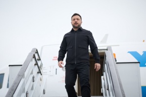 Зеленський прибув із візитом у Мадрид і відвідав оборонне підприємство