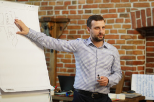 Expert: After shutting down Telegram, Russian intelligence recruitment agencies to shift to other platforms