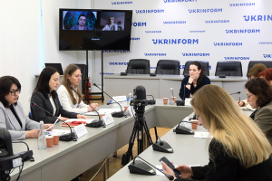 Вживання фемінітивів залишається питанням вибору - експерти