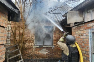 Артилерія, дрони і авіабомба: ворог атакував Дніпропетровщину понад 40 разів, двоє постраждалих
