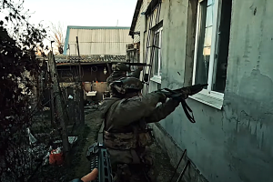 Спецпризначенці ГУР показали зачистку населеного пункту на Запорізькому напрямку