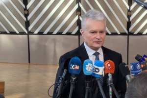 ロシアへの圧力を強める必要がある＝ナウセーダ・リトアニア大統領