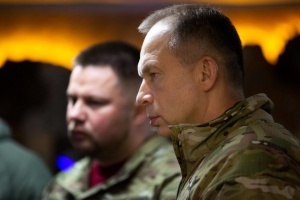 Росіяни зі зміною погодних умов посилили тиск одразу на кількох ділянках фронту - Сирський