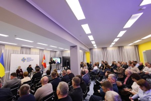 В Житомирі члени Конгресу місцевих та регіональних влад обговорили державну політику у сфері освіти