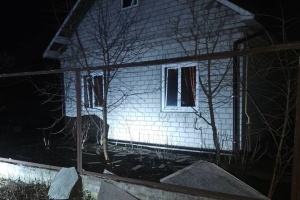 Aftermath of Russian nighttime attack revealed in Brovary
