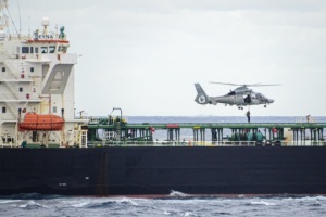 Перехоплений Францією російський танкер прибув до Марселя