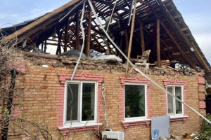 Війська РФ вночі атакували два райони Дніпропетровщини, є поранена