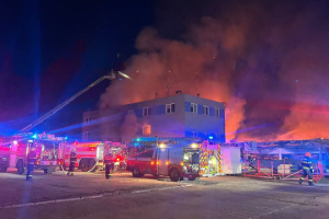 Підпал збройової компанії в Чехії: суд узяв під варту двох підозрюваних