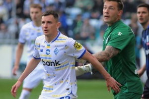 Владислав Кабаєв продовжив контракт з ФК «Динамо»