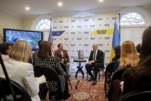 Шмигаль провів зустріч з українською громадою в США