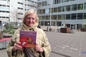 Нідерландка написала книжку для дітей українською та нідерландською мовами 