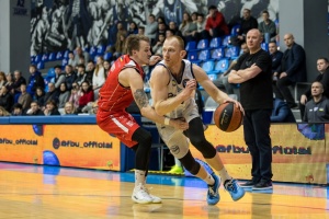 Баскетбол. «Дніпро» у Суперлізі розгромив «Рівне», поразки «Запоріжжя» та «Старого Луцька»