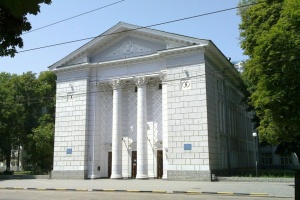 В Одесі звільнили професора університету за російську мову викладання