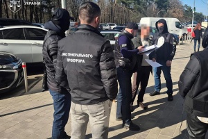 ДБР затримало полковника Нацгвардії, який намагався купити фіктивну інвалідність