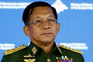 Главу хунти М’янми висунули в президенти після виборів без опозиції