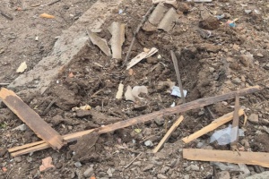 Росіяни скинули два КАБи на гуртожиток у Глухові: 11 поранених, серед них - дитина