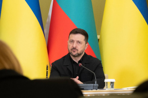 Zelensky: Puede que Ucrania no tenga tiempo para prepararse para el invierno por el bloqueo del préstamo de la UE