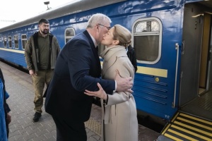 ＥＵ外相代表団がキーウに到着　ブチャ虐殺犠牲者追悼式典に参加へ