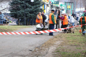 У Полтаві через обстріл РФ пошкоджені понад 10 будинків, двоє поранених - у тяжкому стані