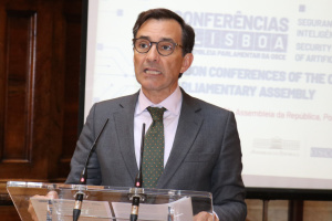 Президент ПА НАТО закликав терміново посилити військову підтримку України