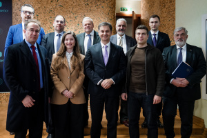 Україна та Греція готують угоду про співробітництво у сфері відбудови