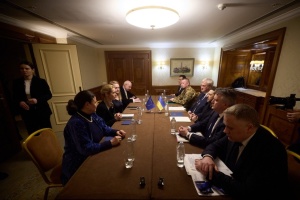 Зеленський і Каллас обговорили розблокування €90 мільярдів для України