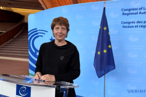 Відбудову необхідно починати спільно з місцевою владою та виходячи з її потреб - французька експертка