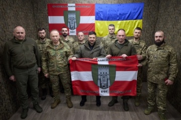 Zelensky speaks with soldiers defending Kostiantynivka