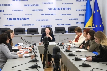 Чому вживання фемінітивів має значення