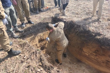 Rozpoczęły się prace poszukiwawcze w obwodzie rówieńskim w miejscu domniemanego pochówku Ukraińców i Polaków