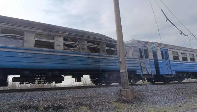 Удар РФ по потягу у Криворізькому районі: кількість поранених зросла до десяти, один загиблий