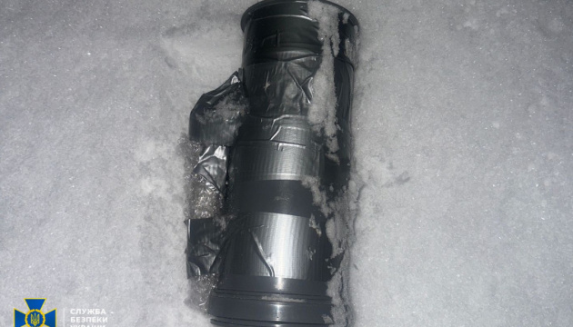 СБУ затримала російську агентку, яка намагалася підірвати ТЦК на Донеччині