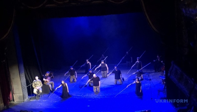 У Чернівцях розпочався гастрольний тур вистави «Енеїда» від Театру ветеранів