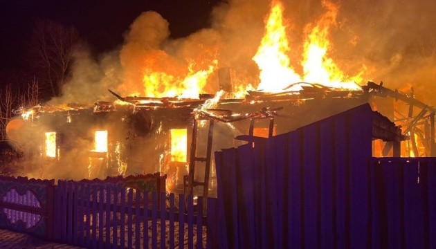 «Герані» ввечері атакували Чернігівщину: постраждала жінка, зруйновані будинки