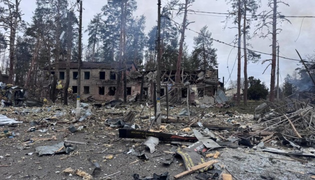 На Донеччині минулої доби росіяни вбили одну і поранили 10 людей