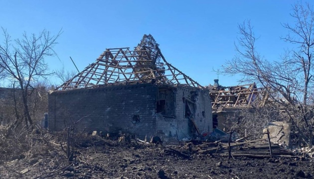Russian airstrike on Kramatorsk kills one, damages dozens of homes