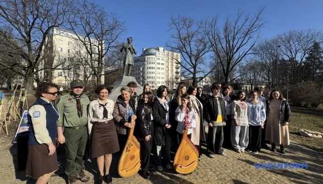 У Варшаві громада та дипломати вшанували пам’ять Кобзаря