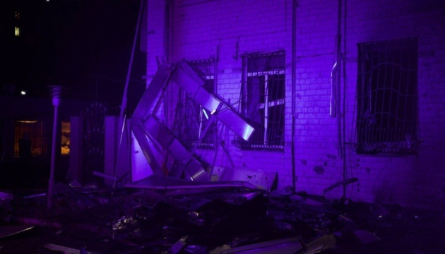 Росіяни вдарили по Дніпру: поранені десятеро цивільних, серед них - дитина