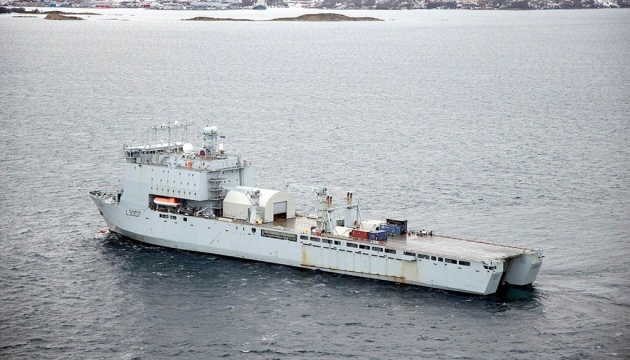 Британія відправить другий військовий корабель до узбережжя Кіпру