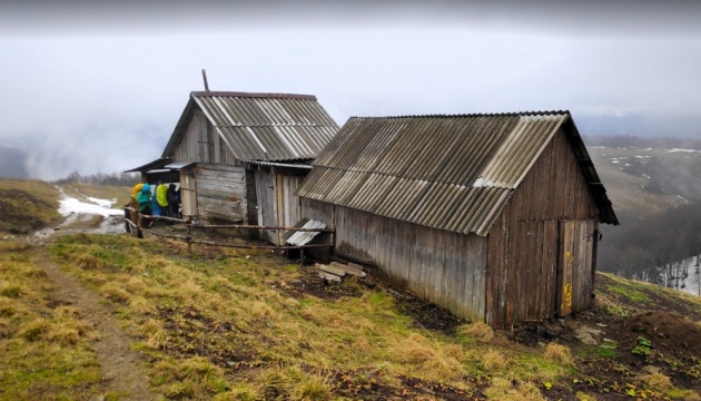 На Закарпатті створили карту прихистків для туристів