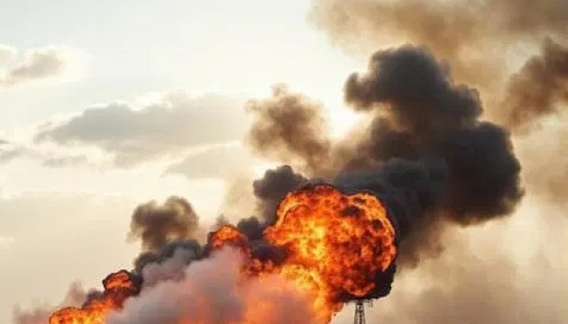 Ukrainische Armee attackiert Werk in Brjansk, das Steuerungssysteme für russische Raketen herstellt