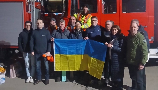 Чернігівщина отримала від міжнародних партнерів партію спецавтомобілів